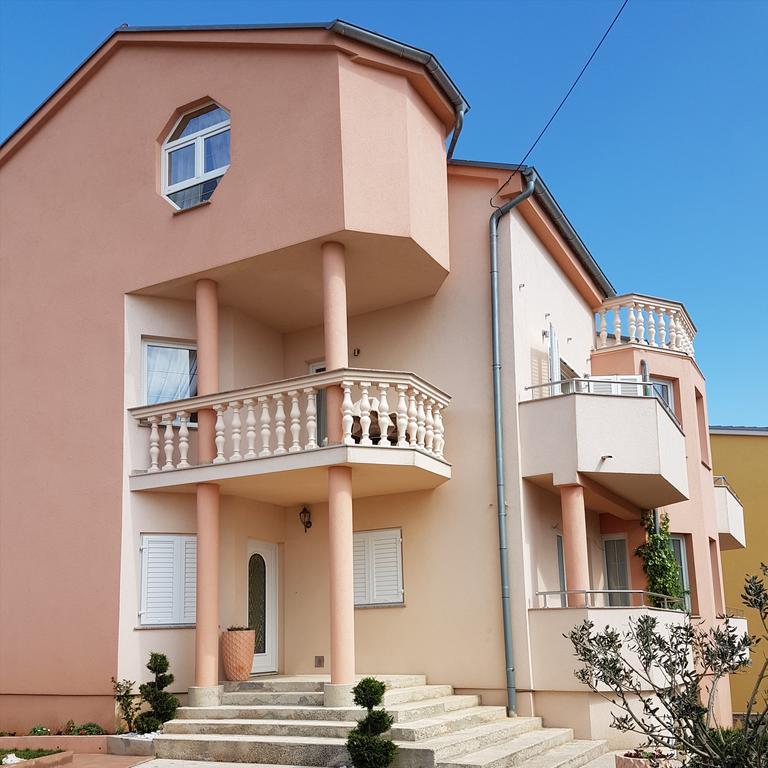 Apartments Suzana Novi Vinodolski Luaran gambar