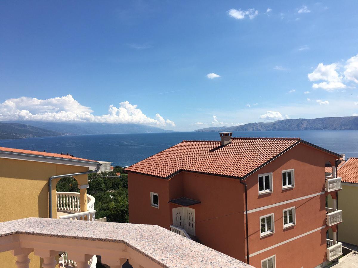Apartments Suzana Novi Vinodolski Luaran gambar